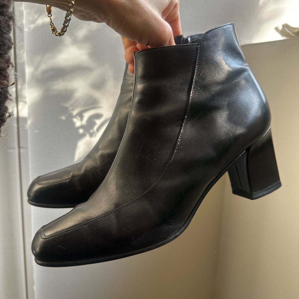 Amalfi Black Leather Boot